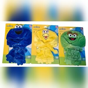 3 Sets Sesame Street Hat and Gloves - Cookie Monster, Big Bird, Oscar The Grouch